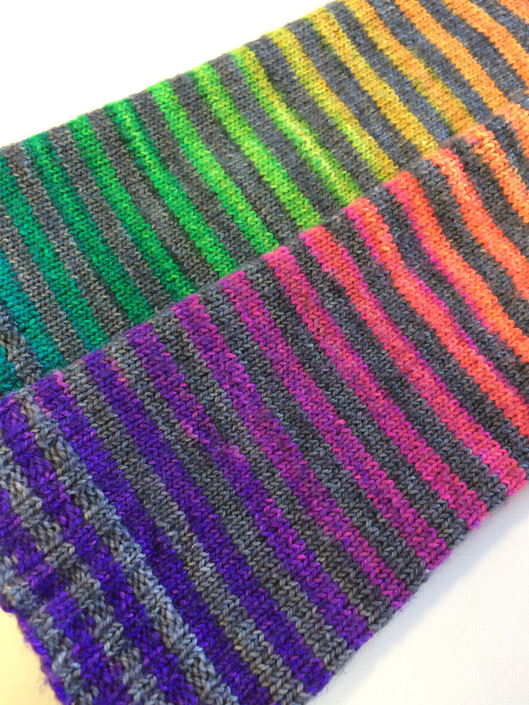 RAINBOW GRADIENT | self-striping sock